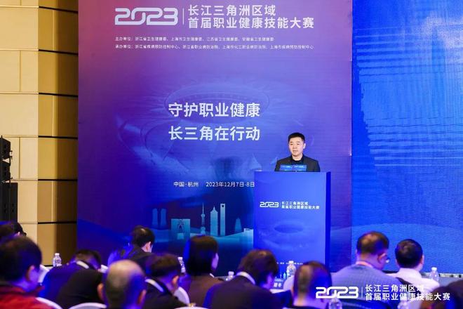 更成为全球 更成为全球